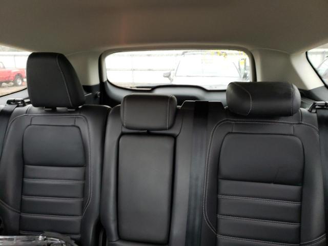 Photo 10 from auction – 2019 FORD ESCAPE TIT with VIN 1FMCU9J97KUB19061