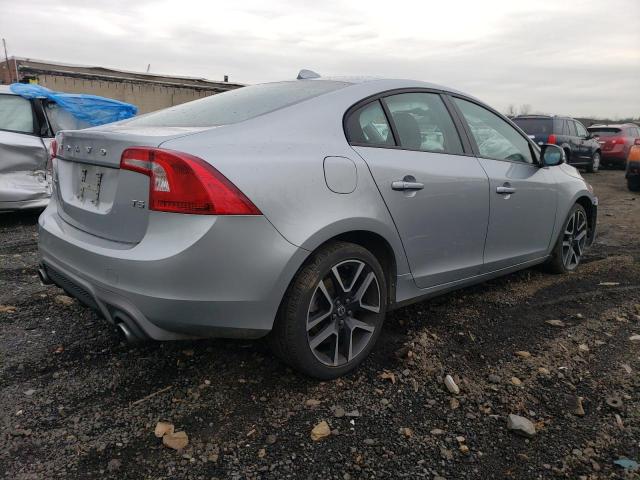 Photo 3 from auction – 2017 VOLVO S60 with VIN YV126MFL6H2437074