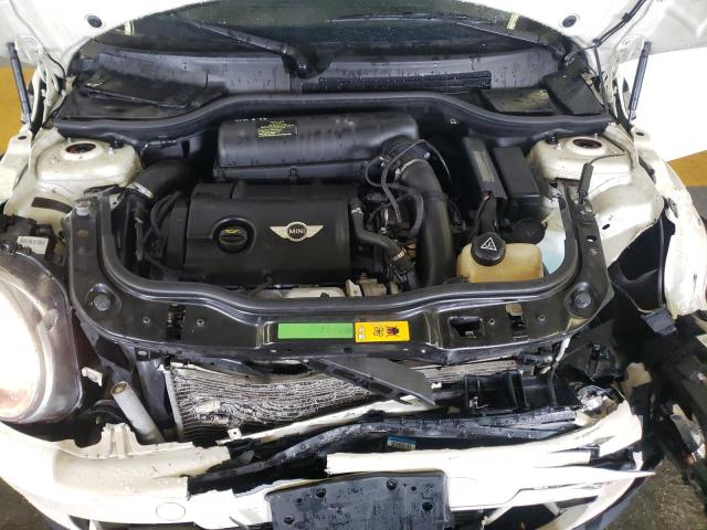Photo 11 from auction – 2011 MINI COOPER S with VIN WMWZP3C52BTX84059