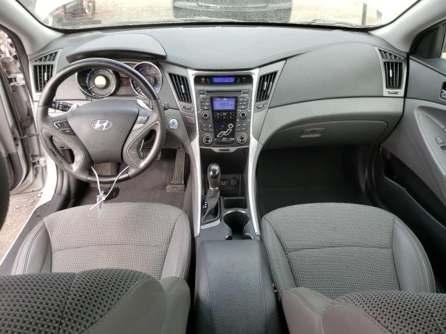 Photo 8 from auction – 2011 HYUNDAI SONATA SE with VIN 5NPEC4AB4BH317077