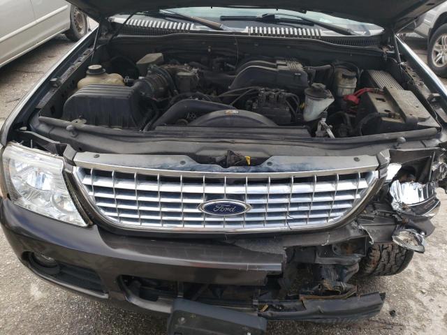 Photo 11 from auction – 2005 FORD EXPLORER X with VIN 1FMZU63K15UB12670