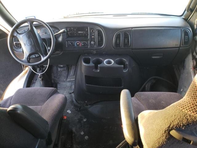 Photo 8 from auction – 2001 DODGE RAM WAGON with VIN 2B5WB35Z51K540286
