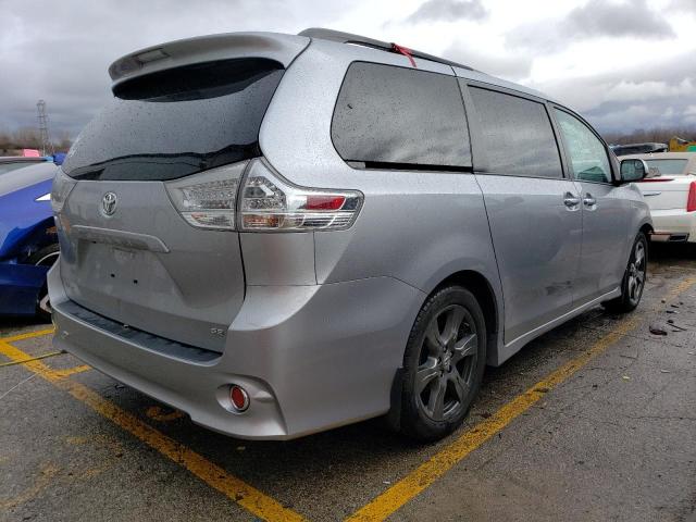 Photo 3 from auction – 2017 TOYOTA SIENNA SE with VIN 5TDXZ3DC8HS788223