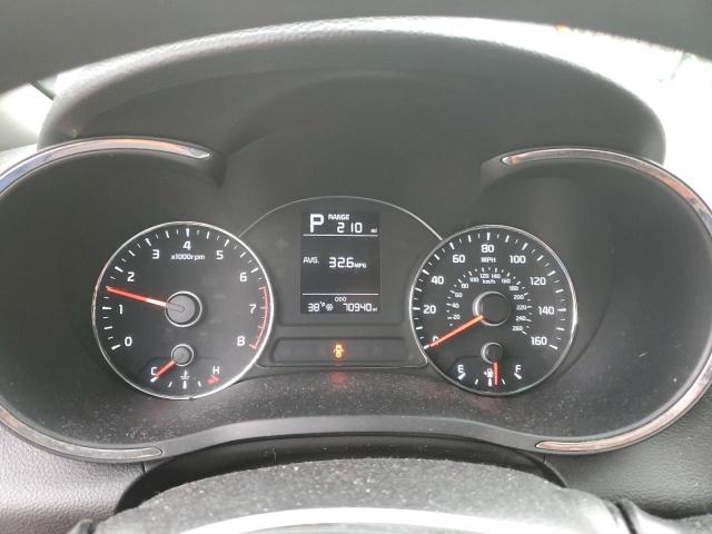 Photo 9 from auction – 2017 KIA FORTE LX with VIN 3KPFK4A77HE087955