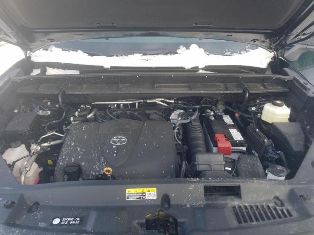 Photo 12 from auction – 2022 TOYOTA HIGHLANDER with VIN 5TDLZRBH2NS244960