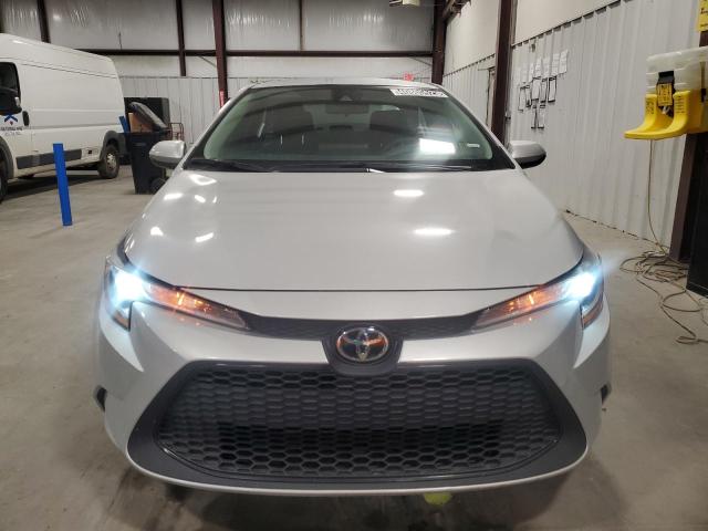 Photo 5 from auction – 2022 TOYOTA COROLLA LE with VIN 5YFEPMAE8NP287989