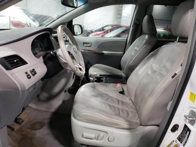 Photo 7 from auction – 2011 TOYOTA SIENNA XLE with VIN 5TDYK3DC5BS035376