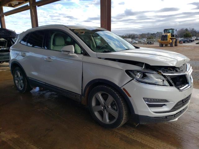 Photo 4 from auction – 2017 LINCOLN MKC SELECT with VIN 5LMCJ2C91HUL21574