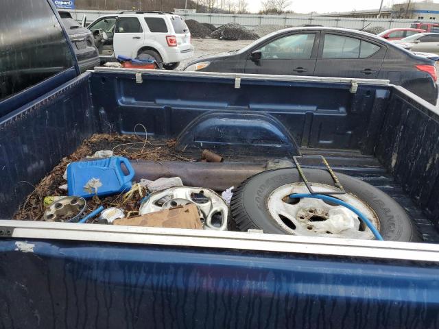 Photo 10 from auction – 2002 CHEVROLET SILVERADO with VIN 1GCEC14V12Z226538