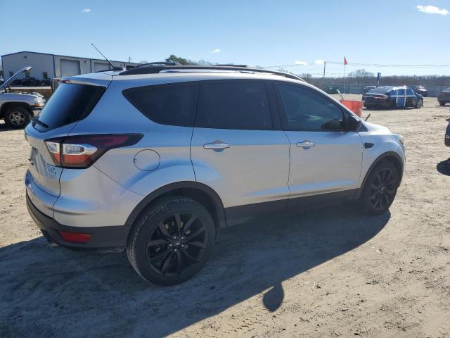 Photo 3 from auction – 2017 FORD ESCAPE SE with VIN 1FMCU0GD8HUA36173