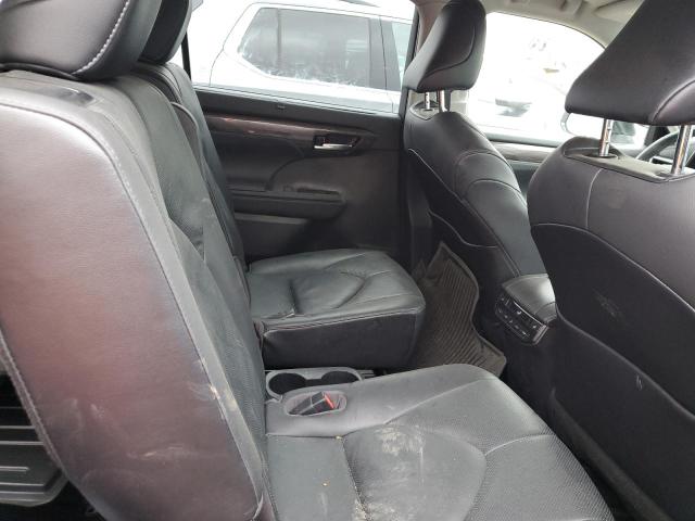 Photo 11 from auction – 2021 TOYOTA HIGHLANDER with VIN 5TDFZRBH8MS092288