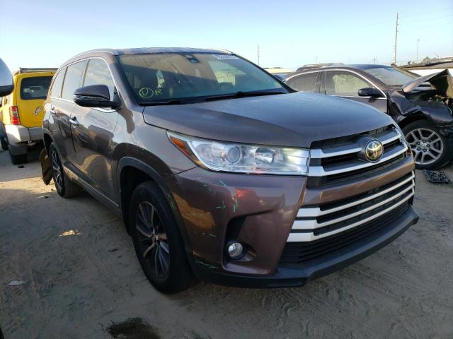 Photo 4 from auction – 2017 TOYOTA HIGHLANDER with VIN 5TDKZRFH8HS222441