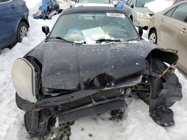 Photo 5 from auction – 2003 TOYOTA MR2 SPYDER with VIN JTDFR320430062326