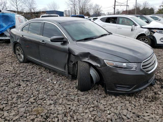 Photo 4 from auction – 2016 FORD TAURUS SEL with VIN 1FAHP2E80GG147502