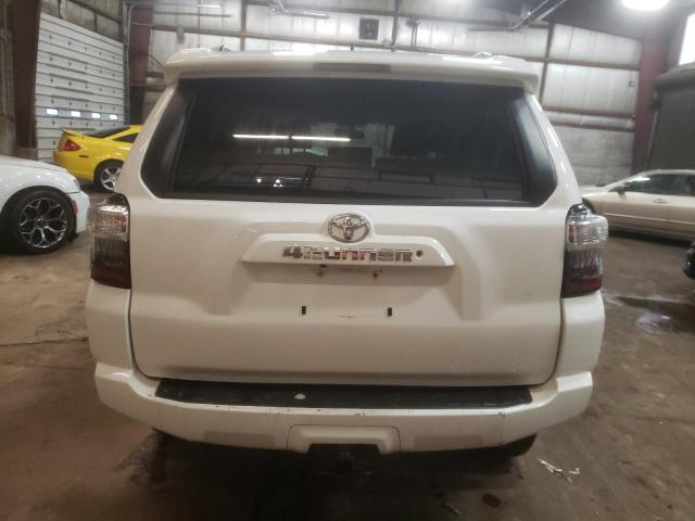 Photo 6 from auction – 2019 TOYOTA 4RUNNER SR with VIN JTEBU5JRXK5667571