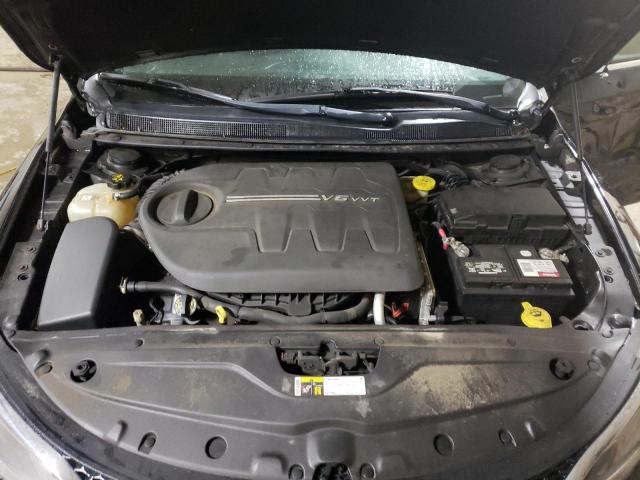 Photo 11 from auction – 2015 CHRYSLER 200 C with VIN 1C3CCCCG3FN678742