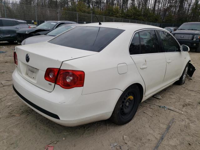 Photo 3 from auction – 2007 VOLKSWAGEN JETTA WOLF with VIN 3VWEF71K07M185149