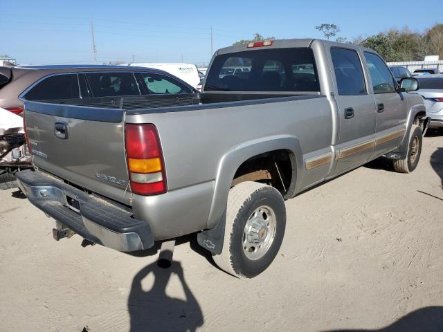Photo 3 from auction – 2002 CHEVROLET SILVERADO with VIN 1GCHC23U92F122179