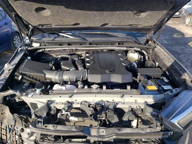 Photo 12 from auction – 2021 TOYOTA 4RUNNER SR with VIN JTENU5JR0M5946124