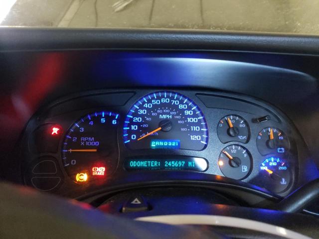 Photo 9 from auction – 2005 CHEVROLET SILVERADO with VIN 1GCEK19B65E245972