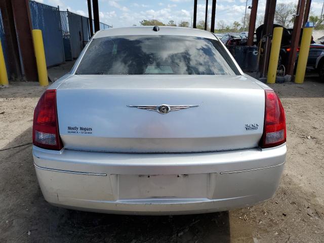 Photo 6 from auction – 2005 CHRYSLER 300 TOURIN with VIN 2C3JA53G25H547463
