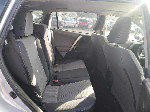Photo 11 from auction – 2013 TOYOTA RAV4 XLE with VIN JTMRFREV8DD046205
