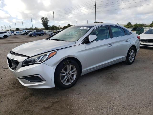 HYUNDAI SONATA SE 2017 with VIN 5NPE24AF1HH474970 - Photo from auction
