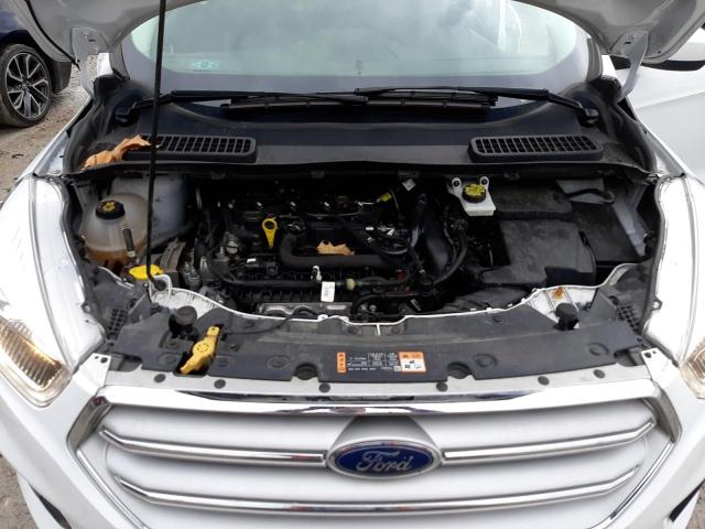 Photo 12 from auction – 2019 FORD ESCAPE SEL with VIN 1FMCU0HD4KUA76529