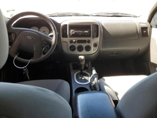 Photo 8 from auction – 2005 FORD ESCAPE XLT with VIN 1FMYU03195KD73024