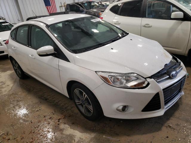 Photo 4 from auction – 2014 FORD FOCUS SE with VIN 1FADP3K25EL216905
