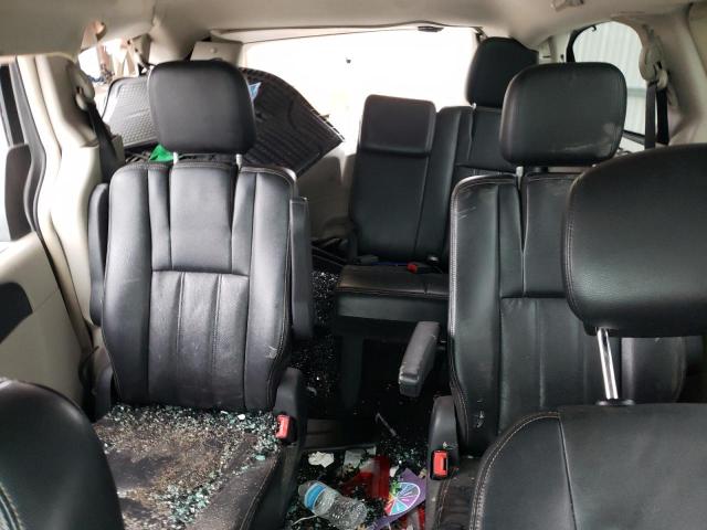 Photo 10 from auction – 2011 CHRYSLER TOWN & COU with VIN 2A4RR8DG1BR690041