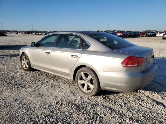 Photo 2 from auction – 2014 VOLKSWAGEN PASSAT S with VIN 1VWAT7A34EC055180