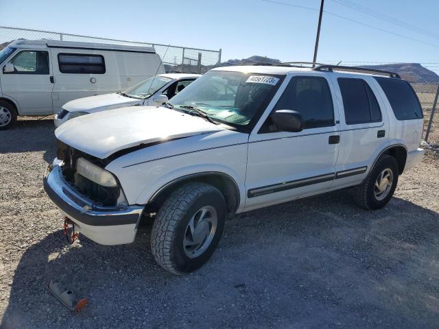 CHEVROLET BLAZER 2001 with VIN 1GNDT13W112173344 - Photo from auction