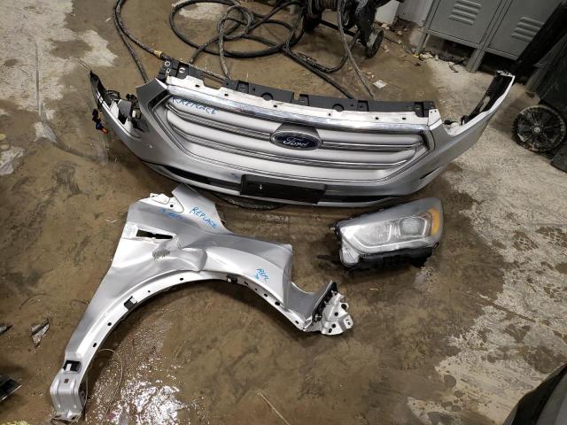 Photo 12 from auction – 2017 FORD ESCAPE SE with VIN 1FMCU9G99HUC12664