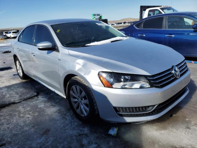 Photo 4 from auction – 2015 VOLKSWAGEN PASSAT S with VIN 1VWAT7A34FC034735