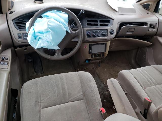 Photo 8 from auction – 2002 TOYOTA SIENNA with VIN 4T3ZF13C32U498579