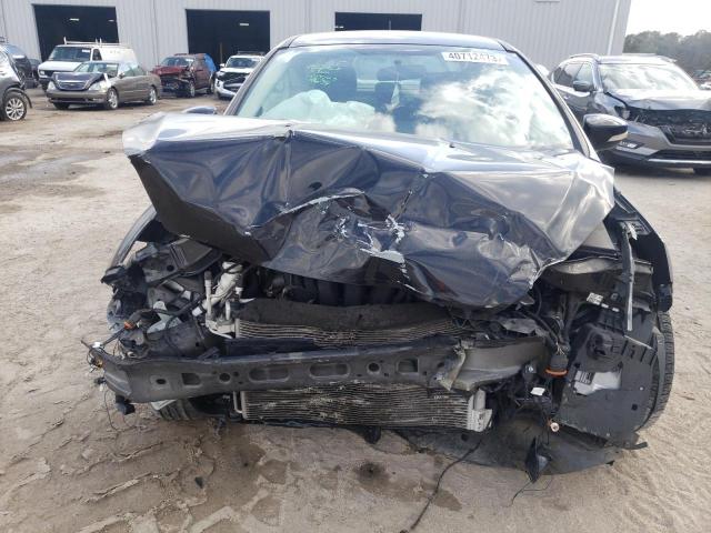 Photo 5 from auction – 2017 FORD FOCUS SE with VIN 1FADP3F25HL286211