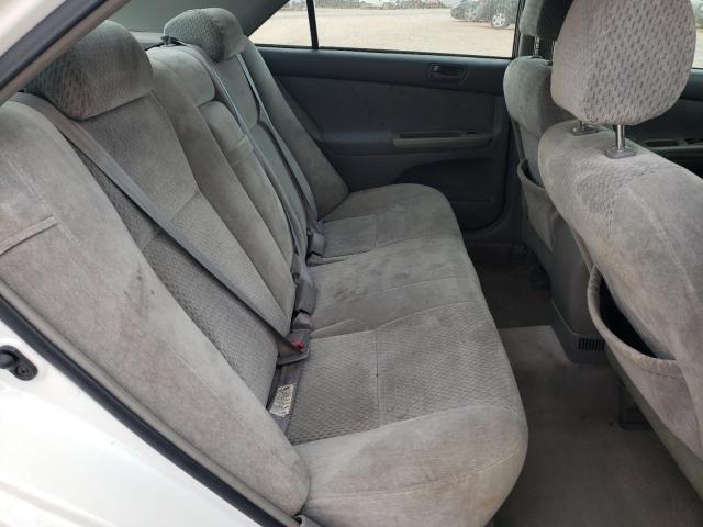 Photo 10 from auction – 2004 TOYOTA CAMRY with VIN 4T1BE32K04U332444