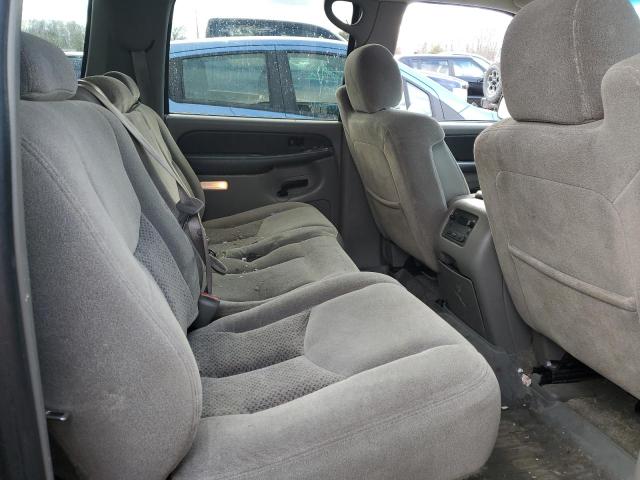 Photo 11 from auction – 2003 CHEVROLET SUBURBAN K with VIN 3GNFK16Z23G221087