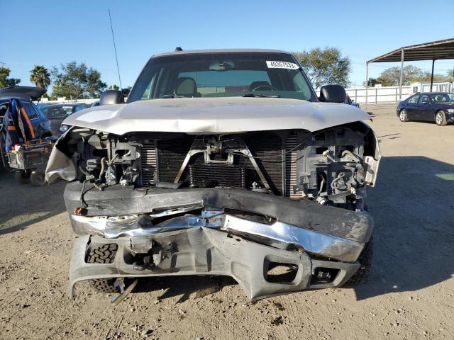 Photo 5 from auction – 2004 CHEVROLET SILVERADO with VIN 1GCHK23254F261911