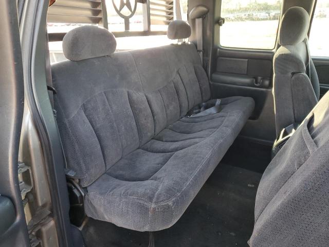 Photo 10 from auction – 1999 CHEVROLET SILVERADO with VIN 2GCEC19T9X1159436