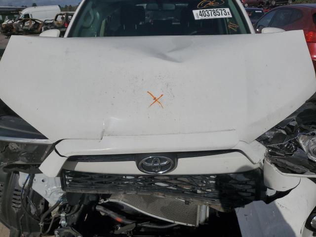 Photo 11 from auction – 2018 TOYOTA 4RUNNER SR with VIN JTEZU5JR7J5175447