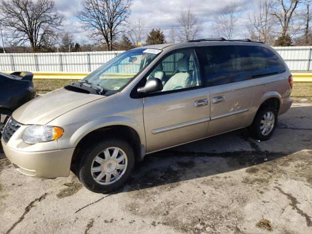 CHRYSLER TOWN & COU 2006 with VIN 2A4GP54L56R670468 - Photo from auction