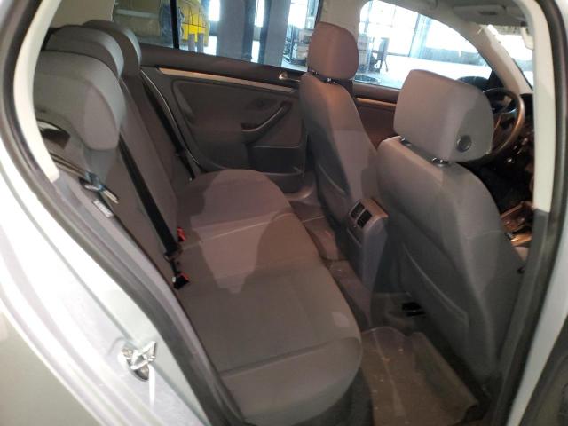 Photo 10 from auction – 2006 VOLKSWAGEN RABBIT with VIN WVWDR91K86W141903