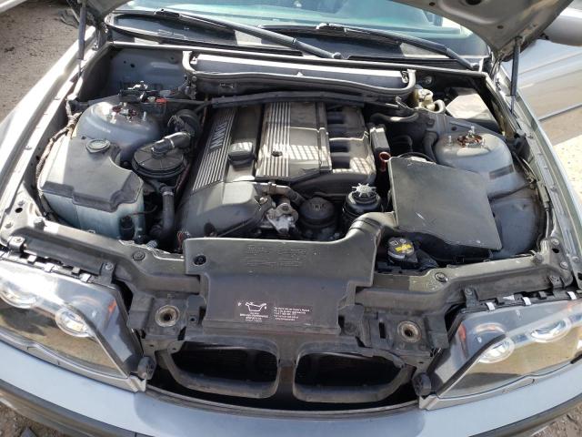 Photo 11 from auction – 2004 BMW 325 I with VIN WBAEV33464KL61652