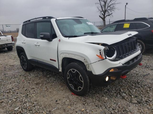 Photo 4 from auction – 2017 JEEP RENEGADE T with VIN ZACCJBCB1HPG38458