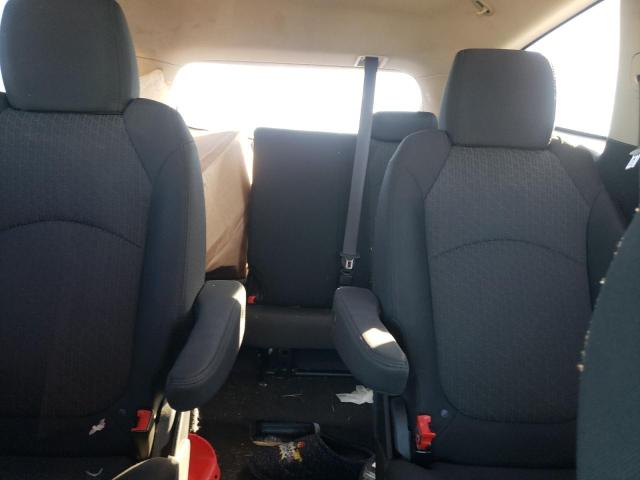 Photo 10 from auction – 2011 CHEVROLET TRAVERSE L with VIN 1GNKRGED4BJ262966