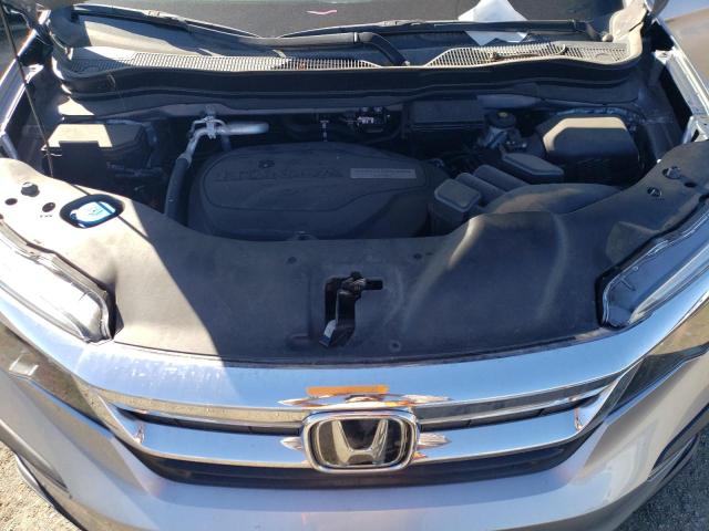 Photo 12 from auction – 2020 HONDA PILOT EX with VIN 5FNYF6H33LB060895