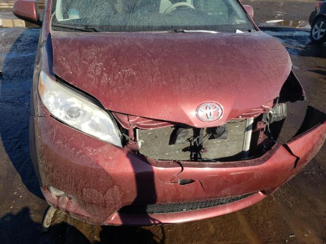 Photo 12 from auction – 2014 TOYOTA SIENNA LE with VIN 5TDKK3DC8ES440724