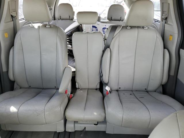 Photo 10 from auction – 2012 TOYOTA SIENNA XLE with VIN 5TDYK3DC1CS247774